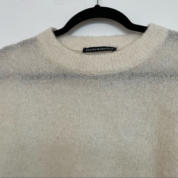 Brandy Melville Milk White Nubby Knit Boxy Sweater - Picture 3 of 7